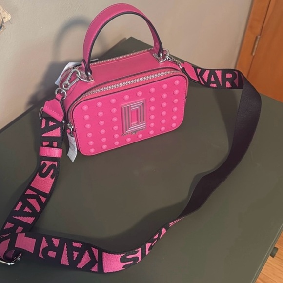 NWT Hot Pink Studded Crossbody Box Bag with Logo Strap - Picture 3 of 8